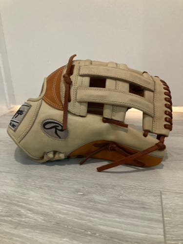 Used Right Hand Throw Rawlings Outfield Heart of the Hide Baseball Glove 12.75"
