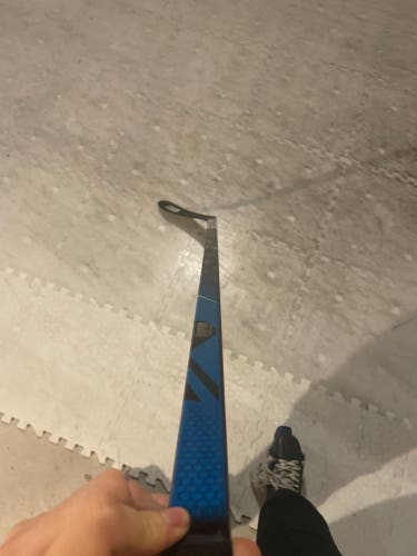 Intermediate Left Hand P28  Nexus Geo Hockey Stick