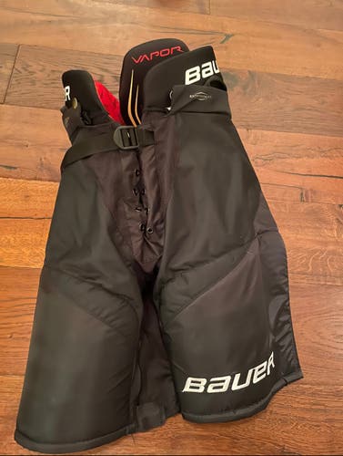 Senior Small Bauer  Vapor X2.9 Hockey Pants