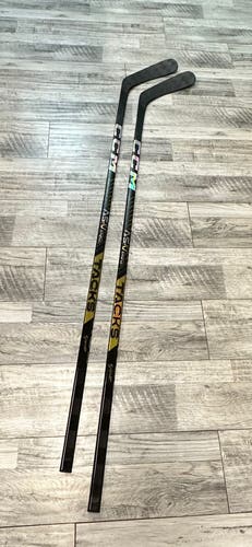 Brand New 2 Pack- 75 Flex Right Handed P29 Super Tacks AS-V PRO Hockey Stick