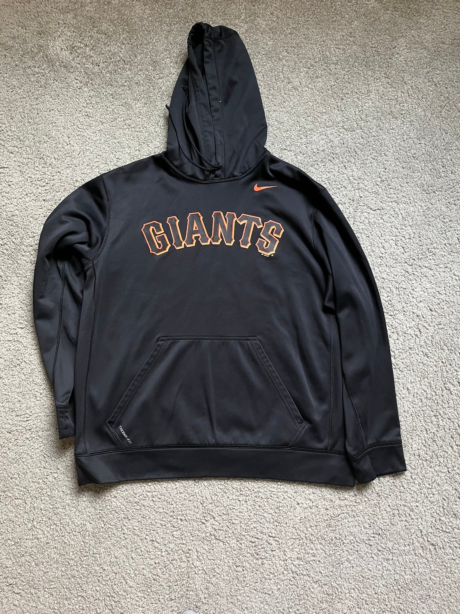 used XL Nike Sweatshirts SF Giants & UW