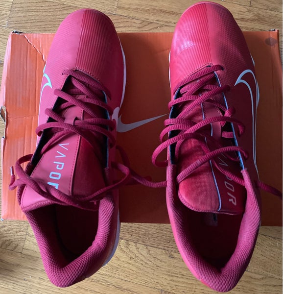 Nike Vapor Red Men's Molded Cleats Low Top