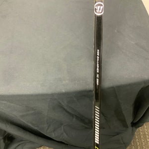 New Intermediate Right Handed Warrior Alpha DX Team Hockey Stick W28 GALLAGHER 70 grip