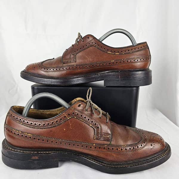 Vintage Florsheim 93602 Imperial Long Wing V-Cleat 5 Nail  display picture 1