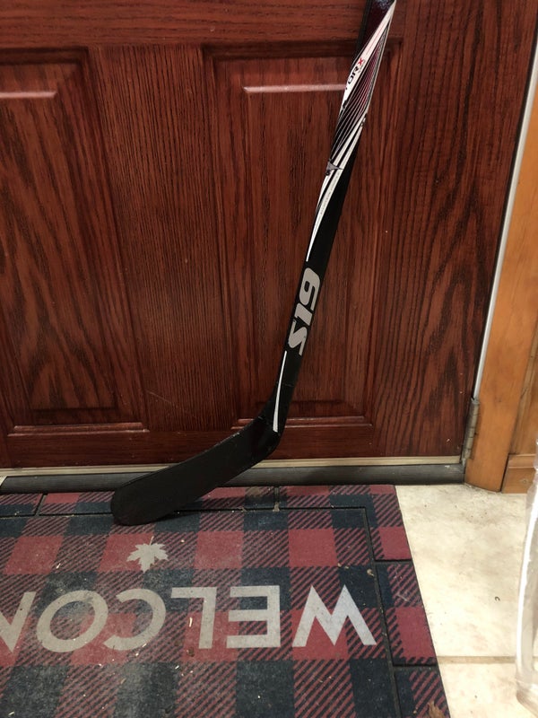 2023 Easton Synergy Hockey Stick, Grip, Silver, P92 - Perfect Edge  Hockey-Lacrosse