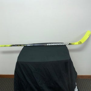 NEW ! Junior  Right Handed Warrior Alpha DX Team Hockey Stick W88 40 grip