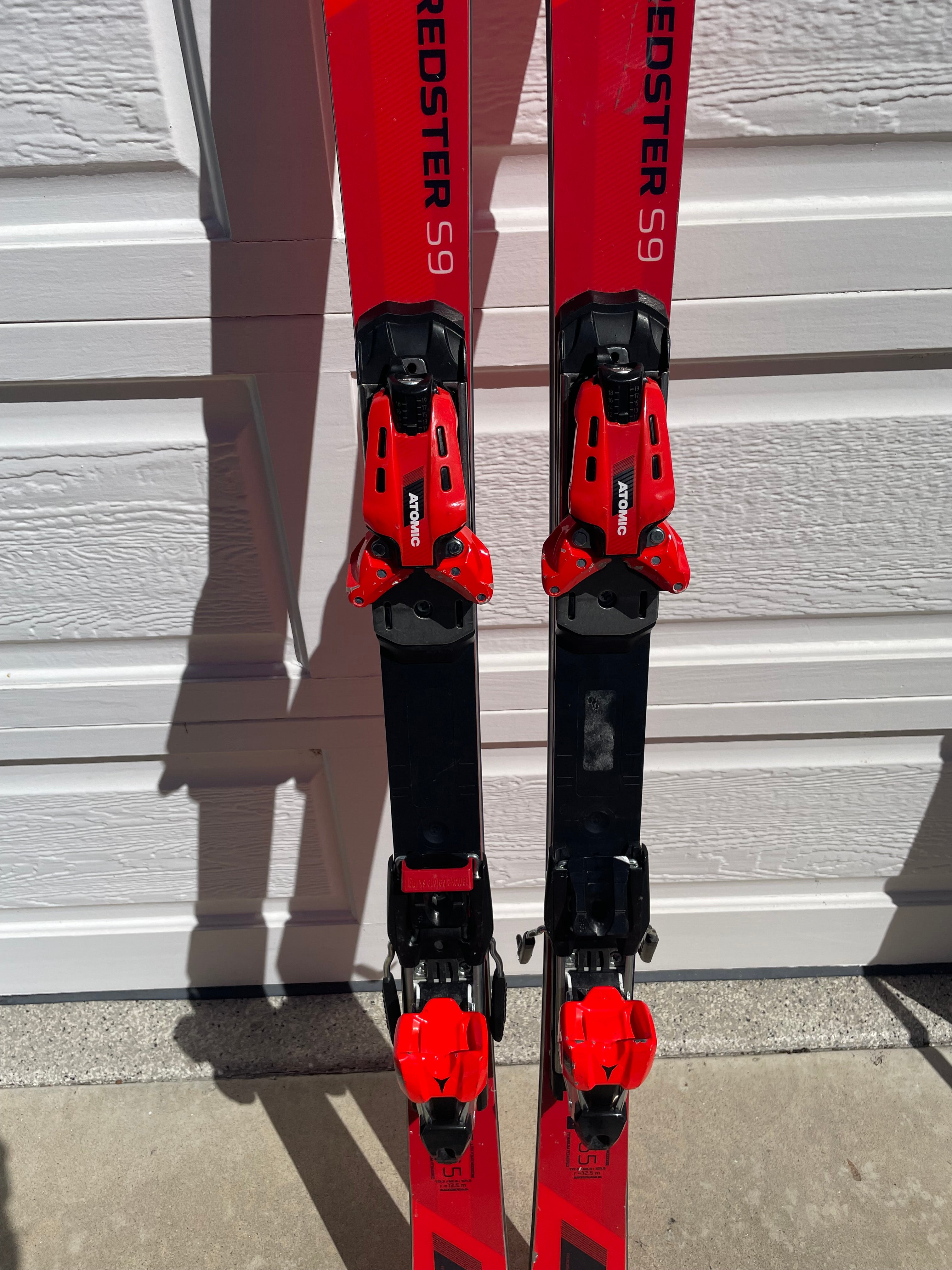 Used Atomic 165 cm Redster FIS SL Skis With X19 Bindings
