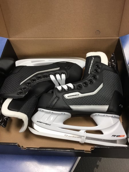 Winnwell AMP300 hockey skates sz 3