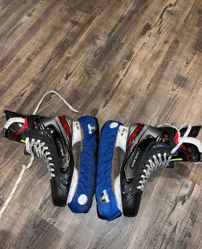 Senior Used Bauer 2x Pro 8.5 Hockey Skates