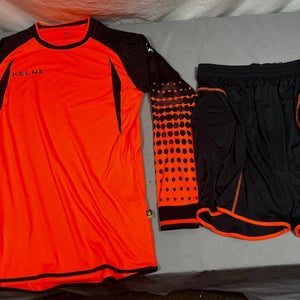 Kelme Team Matched Neon Orange/Black Soccer Goalie Shorts Jersey US Mens XS NEW