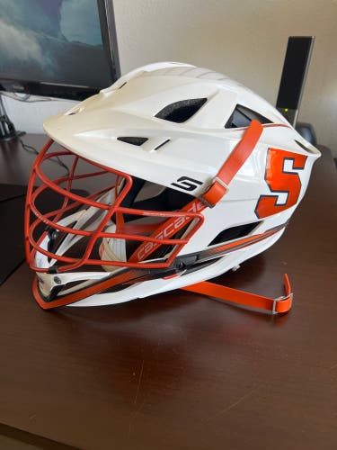 Like New Syracuse Cascade S Helmet