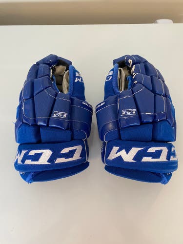 CCM Hockey gloves