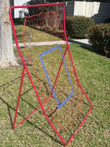 Pitch-Back Baseball Return Screen