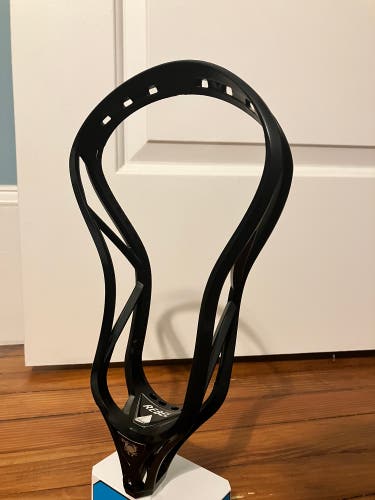 New ECD Rebel Offense Head - Unstrung - Black