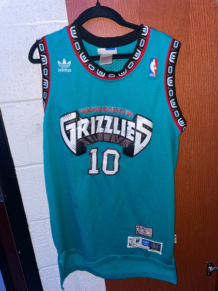 Vancouver Grizzlies 25th Anniversary Throwback Jerseys - Media Day