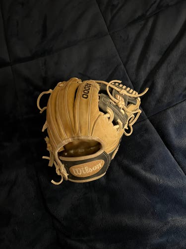 Infield 11.75" A2000 Baseball Glove