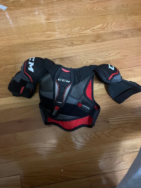Junior Medium CCM Vibe Shoulder Pads