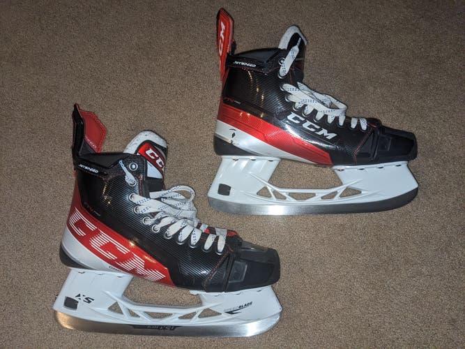Senior Used CCM JetSpeed FT4 Pro Hockey Skates Regular Width Size 9