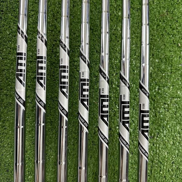 Titleist T300 2019 5-PW PW2 48* Iron Set Right Regular Flex AMT