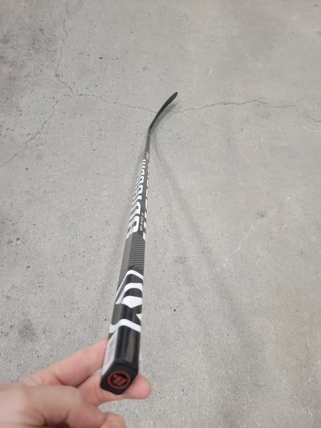 New Senior left Handed Alpha LX 30 Hockey Stick W03 85 flex