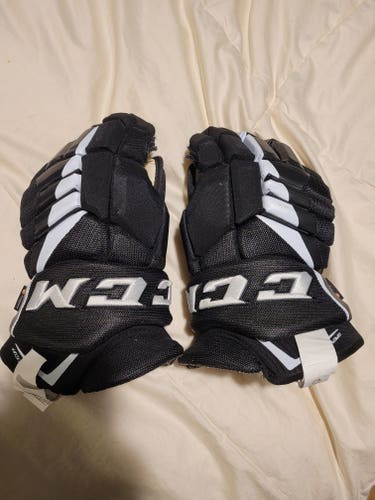 Used CCM Jetspeed FT4 Pro Gloves 15" Black