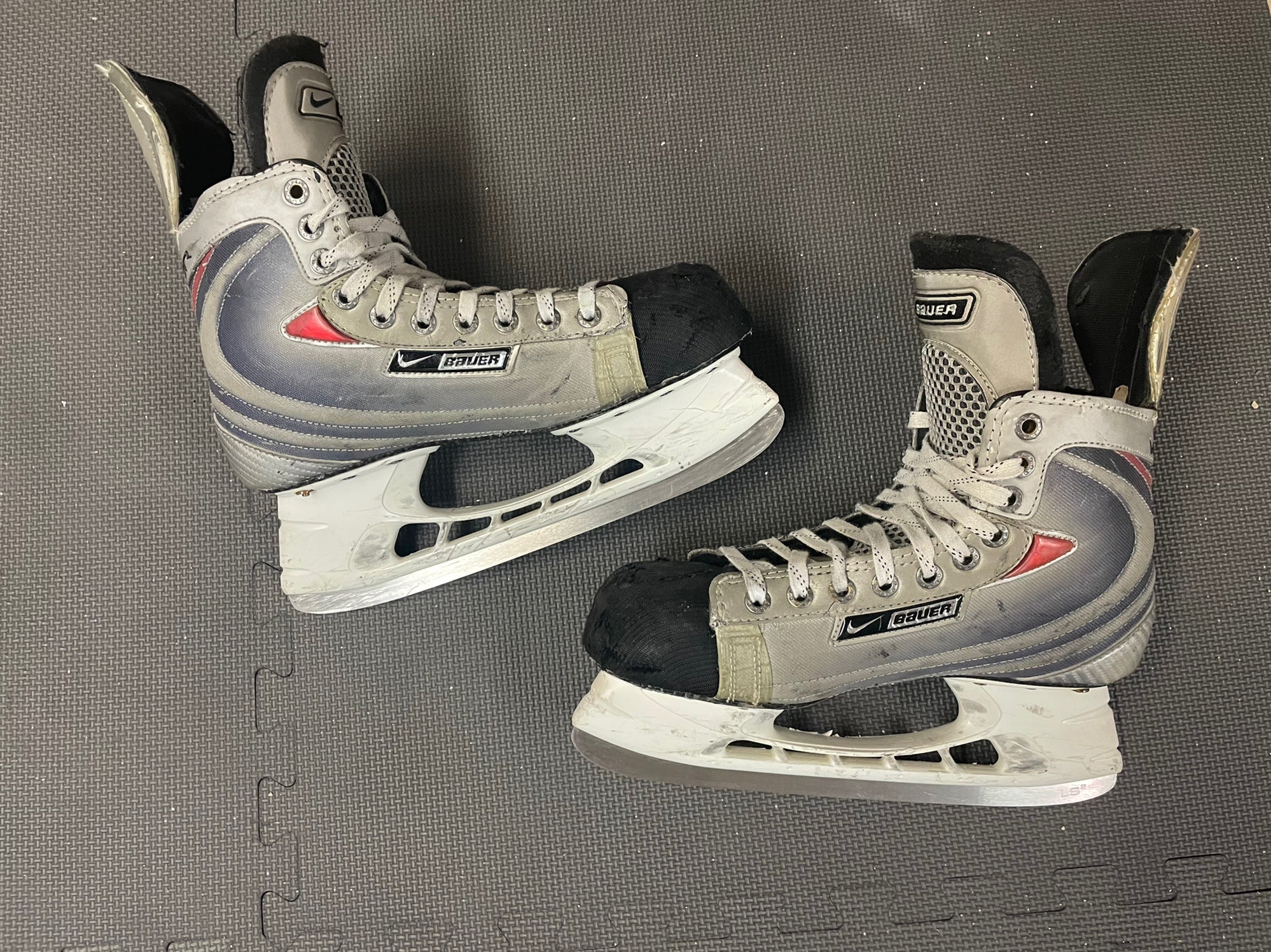 Nike Bauer Vapor xxxx pro stock ice skates | SidelineSwap