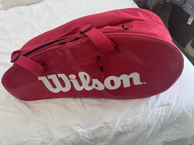 Wilson Super Tour Compartment Red Tennis Bag Backpack Large BAG Cooling Pocket