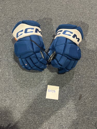 Game Used Blue CCM HGPJSPP PRO Stock Gloves Colorado Avalanche Team Issued #13 14”