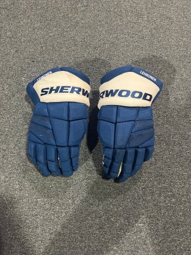 Game Used Blue Sherwood Rekker Element One Pro Stock Gloves Lehkonen 14”