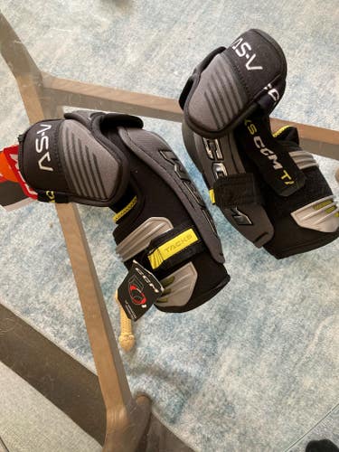New - CCM Tacks AS-V Pro Elbow Pads (Senior, large)