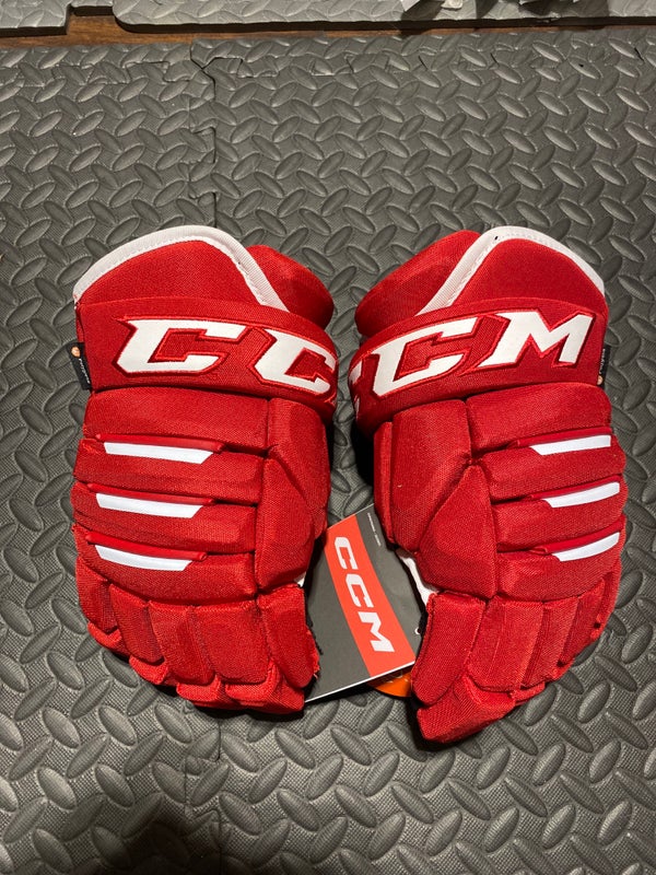 CCM 14" Tacks 4 roll pro 2 Gloves