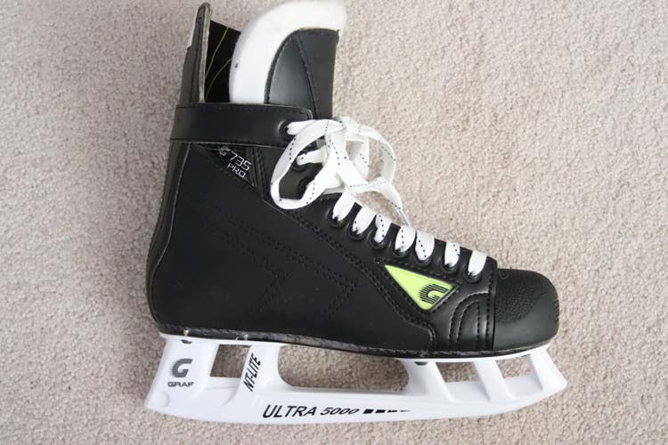 Graf G735 Pro Hockey Skate - Size 7R - #123