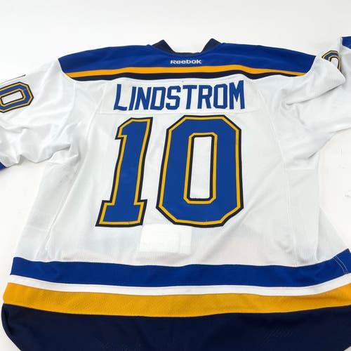 White Reebok MIC Made in Canada St. Louis Blues Jersey - Size 56 - Lindstrom #10