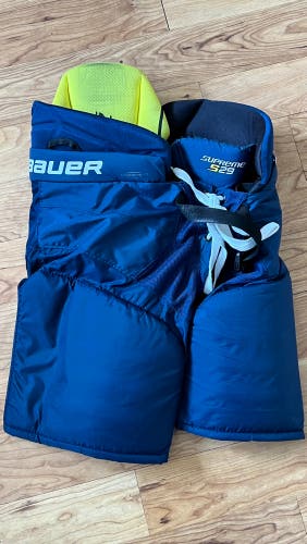 Junior Large Bauer Supreme S29 Hockey Pants