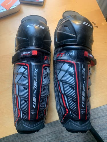 Used CCM JetSpeed FT370 Shin Pads - 14"