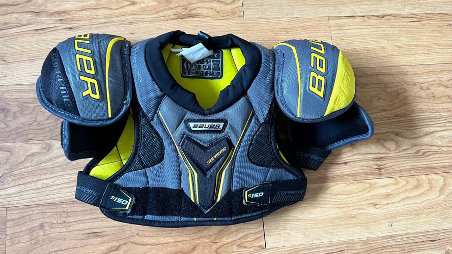 Junior Small Bauer Supreme S150 Shoulder Pads