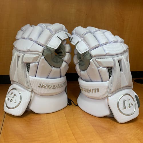 NEW! Warrior Burn XP Lacrosse Gloves - Large (FREE SHIPPING)