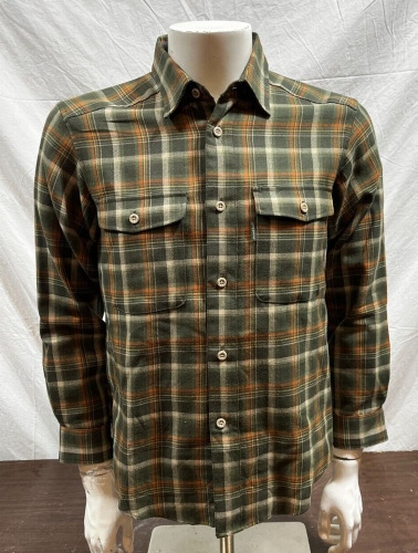 Mont-Bell Green Plaid 100% Button Front Shirt Men's Small NEW Fast Shipping