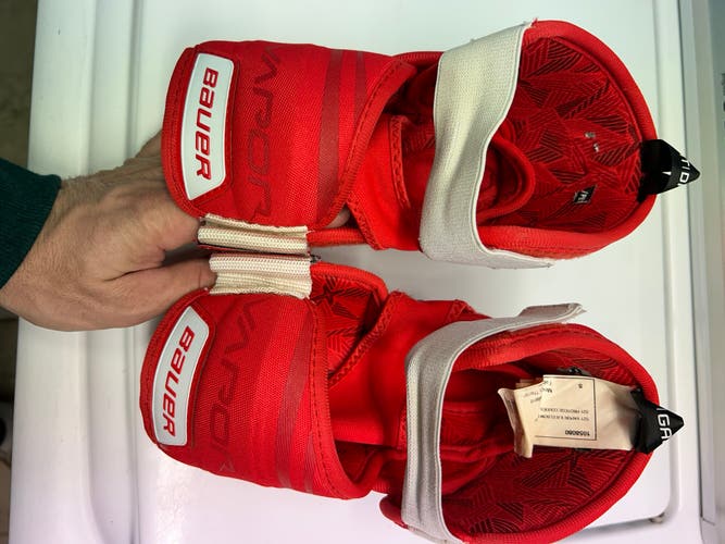 Used Small Bauer  Vapor XR Elbow Pads