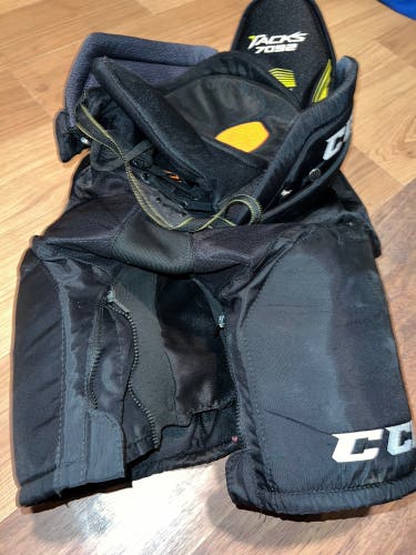 Senior Large CCM Tacks 7092 Hockey Pants