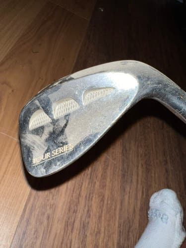 Men's Right Handed 60 Degree Wedge