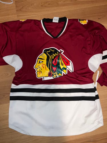 Red Used Large/Extra Large  Jersey
