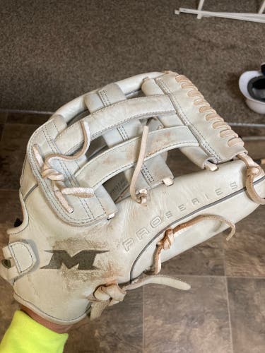 Used Right Hand Throw 13" Pro Series Softball Glove