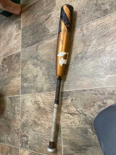 Used DeMarini (-10) 19 oz 29" Zoa Bat