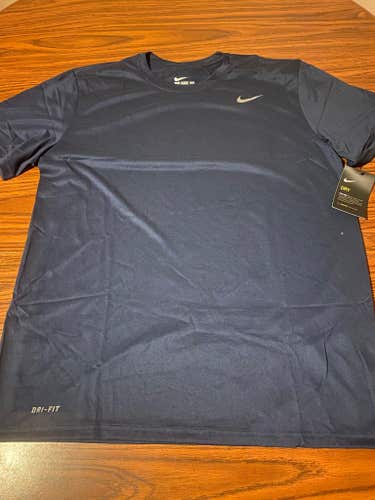 Nike Pro Dri Fit The Nike Tee Short Sleeve Shirt, Size Men’s Large