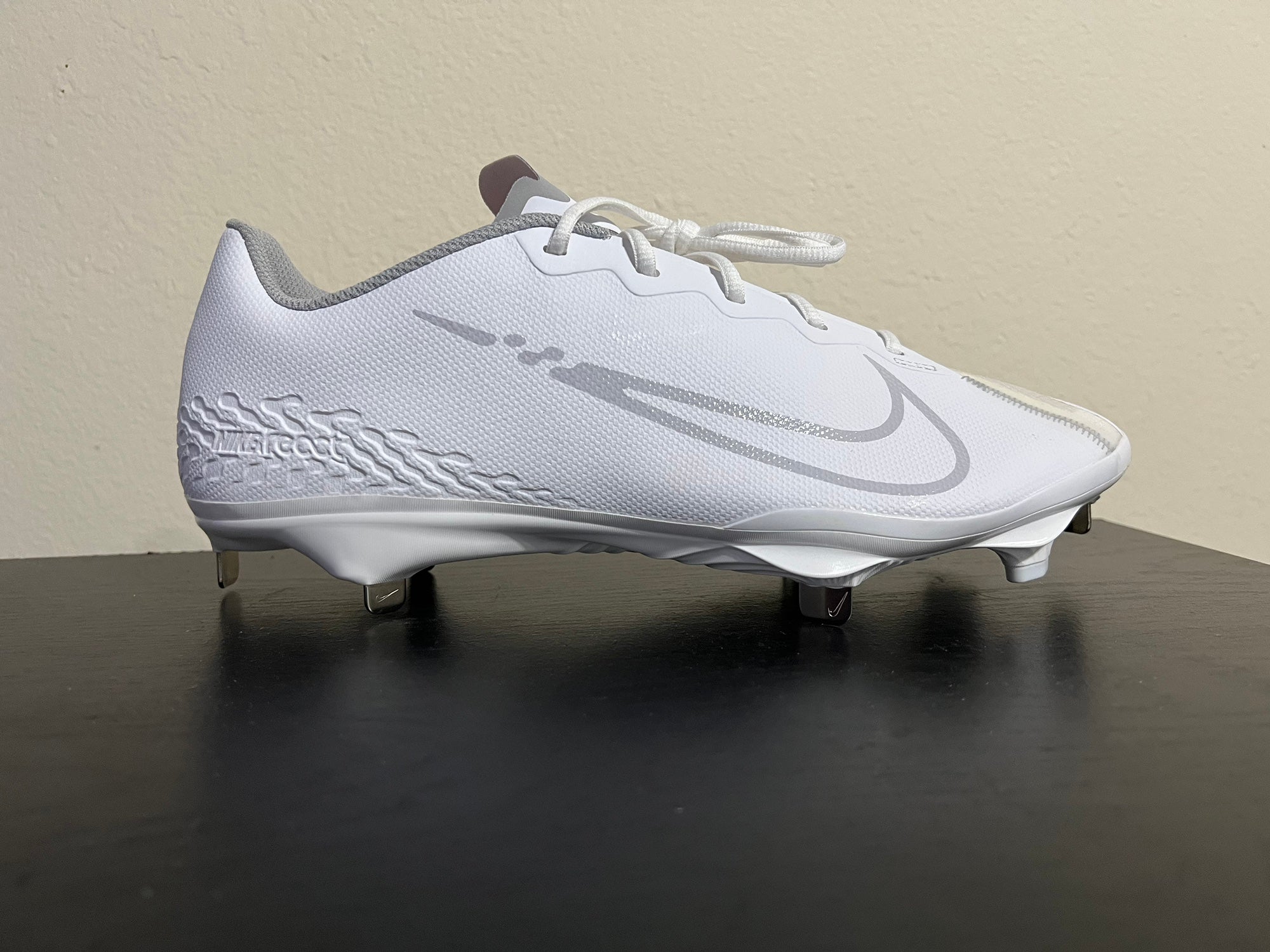 nike ultra fly cleats