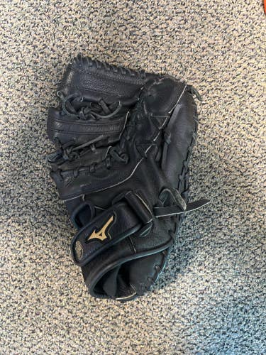 Used Mizuno Right Hand Throw First Base Baseball Glove 12"