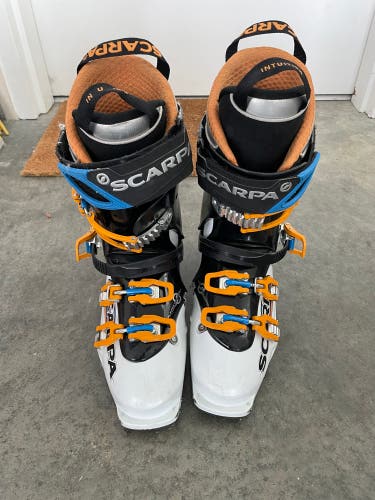 Men's Alpine Touring Maestrale RS Ski Boots, Size 28