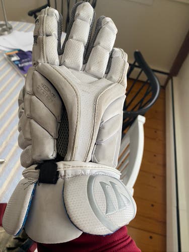 Warrior Evo Lacrosse Gloves large