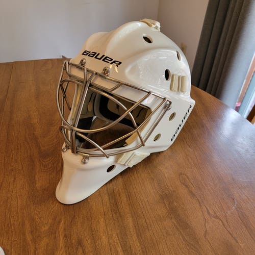 Moving May 1st to Okinawa buy now Senior Used M/L Bauer Profile 960XPM Goalie Mask Pro Stock